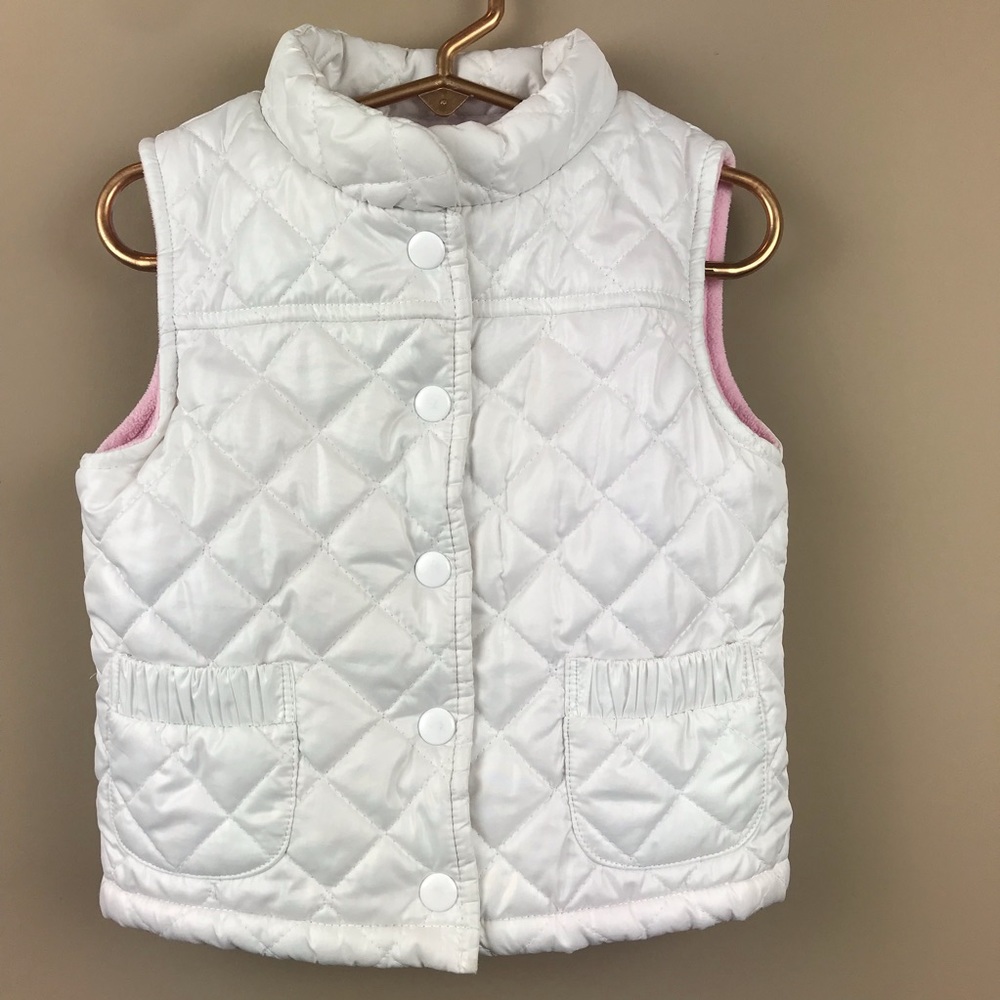 [SOLD] Carter's White Quilted Best With Pink Linin